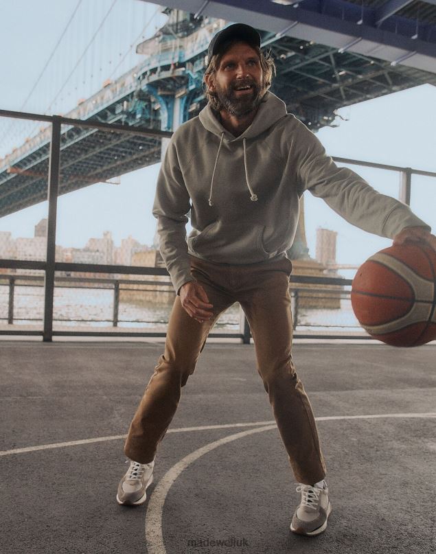 Madewell Men Slim Chino Pants: COOLMAX Edition Clothing Faded Birch 8P486213