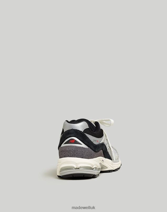 Madewell Women New Balance Unisex 2002R Sneakers Footwear Driftwood Sandstone 8P4862009